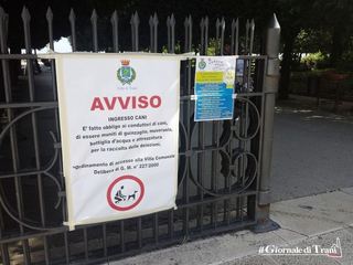 Ingresso dei cani nella villa di Trani, Di Gregorio: «Regolamento sarà modificato. Gli animali non possono essere portati nell'area giochi»