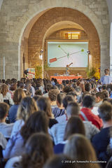 Ai Dialoghi di Trani è il gran giorno della legalità e di Michele Serra: reading con violoncello