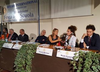 Le eccellenze di oggi e domani alla Festa della scuola del Rotary club di Trani. Le esperienze di Claudia Marciano e Nicola Scarpelli