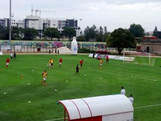 L'Altamura non si ferma e schianta il Trani 9-1. Ma i ragazzini, e dieci tifosi, salvano l'onore. Crisi, spunta anche una cordata locale
