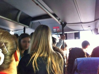 Dieci giorni di prognosi per l'autista aggredito a Trani. Ma le versioni sull'accaduto coincidono solo in parte