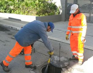 Trani, in corso attività di sanificazione delle condotte