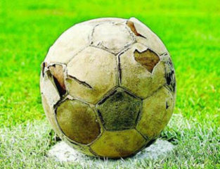 Un'altra è andata: Molfetta-Trani 8-0. E la Figc sollecita tutti ad uscire dalla provvisorietà