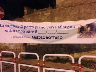 Trani, sulla toccata e fuga dello striscione il presidente del comitato chiarisce: «L'ho solo segnalato, non ne ho chiesto la rimozione»