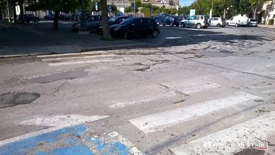 Strisce invisibili, a Trani attraversare la strada è sempre più un rischio