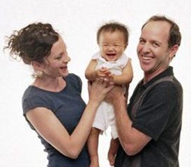 Genitori adottivi, oggi un nuovo incontro a Trani