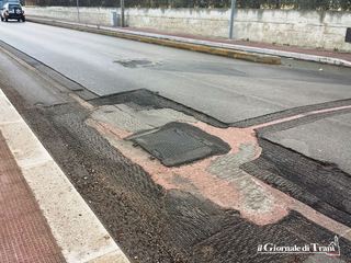 Trani, ora meno pericolosi i ripristini via di Francia: a breve la bitumazione