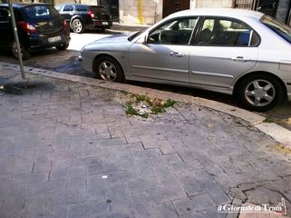 Trani ed i suoi marciapiedi gruviera: è il turno di via Cavour e via Lambertini