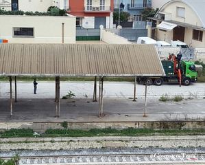 Sgomberata e bonificata l'ex area merci della stazione di Trani: sul caso erano pervenuti esposti di Trenitalia e sollecitazioni del Comune