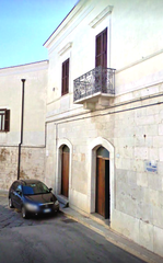 Emorragia di servizi: Trani rischia di perdere anche l'Agenzia delle dogane. Giuliano (Flp): «È ancora pienamente produttiva, la si salvi»