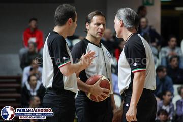 Un arbitro di Trani in diretta su Sky: Pasquale Pecorella dirigerà Jesi-Bologna, a partire dalle 14