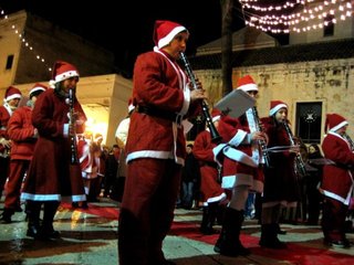 Natale di Trani intorno ai 50mila euro. Si pensa ad un albero in piazza Duomo e molte iniziative in periferia, ma si richiederanno collaborazioni