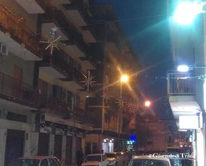 Natale a Trani, oggi accensione di tutte le luminarie in città