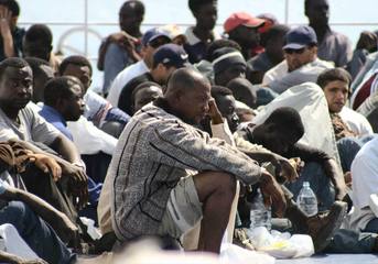 Migranti, la Prefettura ricerca altre strutture di accoglienza. Sulla carta, a Trani potrebbero arrivarne altri cento