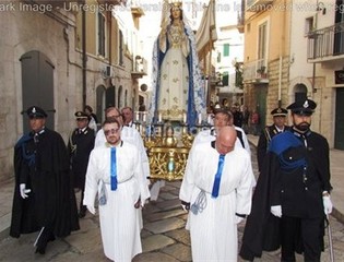 Trani religiosa, foto e video della processione dell'Immacolata