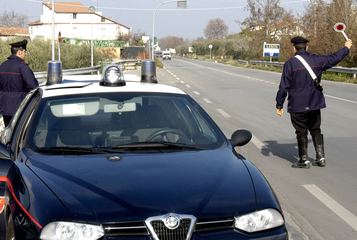 Armi, droga e voto di scambio: a Bari manette anche per un politico, Armando Giove. Indagine condotta da un Pm di Trani