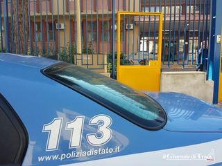 Furto su commissione alla Beltrani: quattro computer di altrettante «lim». Scuola tuttora senza allarme, né telecamere