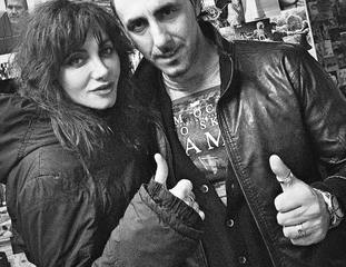 Trani festeggia i 40 anni di carriera di Vasco e dà una mano alla Lega del cane