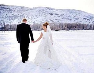Allerta meteo, soccorsi sposi ed invitati di due matrimoni a Trani: cerimonie salve