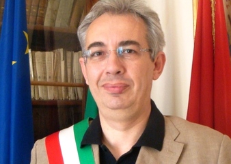 Maltempo, Canosa di Puglia va controcorrente: «Domani scuole aperte e riscaldate»