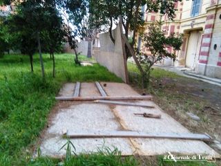 FOTO. Villa Bini, un polmone “ingrigito” della città di Trani, tra degrado e incuria