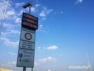 AGGIORNATO. Spuntano lavori non finiti in via Ognissanti ed al porto di Trani è tutto annullato: anche oggi si circola, varchi attivi solo dal prossimo weekend