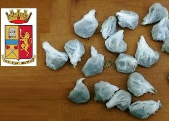 Quattordici grammi di marijuana in due: la Polizia di Trani scopre e arresta un 21enne ed un minorenne