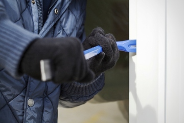 Trani, il comitato di zona sui furti a Capirro: «Ciascuno faccia la sua parte per la sicurezza dei residenti»