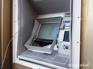 VIDEO. Assalti ai bancomat, in carcere tredici persone: avevano imperversato anche nella Barletta-Andria-Trani