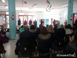 Monitoraggio dell'aria alla Beltrani, Bottaro: «Basta auto», Di Gregorio: «Presto centralina anche alla Bovio». Nessun costo per il Comune