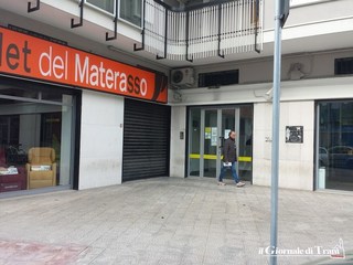 Trani, rapina alla filiale postale di corso Manzoni. L'ufficio ha regolarmente riaperto stamani