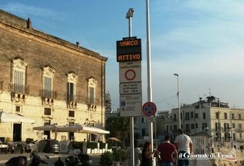 Porto di Trani, ripristinato il varco elettronico guasto. Confermato: nessuna multa per chi vi ci era transitato prima della riparazione