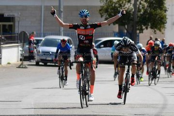 Hellobike Trani, Marco Larossa primo al 
