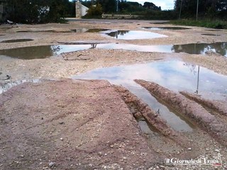 Trani, via di Villa Friuli diventa «strada deformata»: ordinanza per percorrerla a 10 chilometri orari