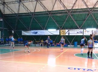 Adriatica Trani batte Molfetta: è la decima consecutiva. Lamusta sfortunata a Lucera nel tie-break, Aquila azzurra battuta in casa da Barletta