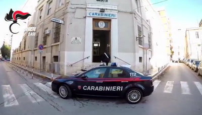 VIDEO. I Carabinieri di Bari arrestano tre trafficanti di droga e armi, tra cui una donna residente a Trani. I nomi