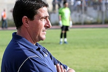 Colpo di scena Trani: esonerato mister Pettinicchio. Il successore si giocherà tutto in due partite