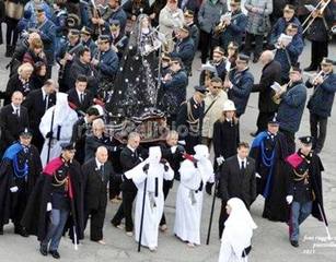 Notte dell'Addolorata, previsto bel tempo. Centro e porto chiusi dalle 18.30 a mezzanotte. In arrivo tutte le ordinanze