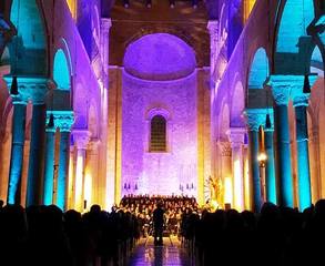 L'«insieme» diventa magia. Nella cattedrale di Trani, il primo anniversario del Polo museale termina con le emozioni di un memorabile concerto