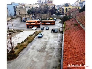 Immobili di Trani da valorizzare, l'incredibile intreccio fra capannoni Ruggia e strettoia di via Duchessa d'Andria. Amet e Amiu, di chi la proprietà delle sedi?
