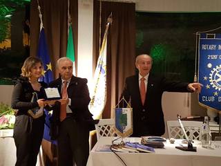 «Premio professionalità», dal Rotary anche una menzione a due giovani architetti di Trani: Roberta Ieva e Giuseppe Scarpa