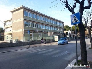 I ragazzi della media “Rocca-Bovio-Plaumbo” di Trani protagonisti della legalità: partito il progetto “Io ci sto”