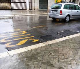 Trani, la fermata si sposta più avanti ma Stp dimentica di installare la palina