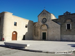 Trani fra tradizione, storia e passione: da oggi, e per tre mesi, aperto per le visite il santuario di Colonna