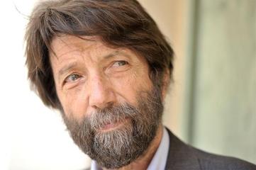 Aspettando i Dialoghi, oggi Massimo Cacciari al 