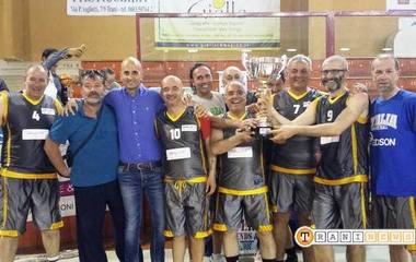 «Baskettiamo» va a Bottega Lotti, e Delli Carri ne fa 58. Al palazzetto di Trani, premi e festa per tutti
