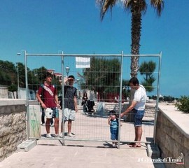 Trani a Marechiaro via ai lavori per la spiaggia libera con servizi. Ma l'area, adesso, è un cantiere inibito al pubblico