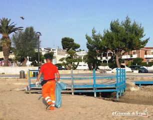 Pulizia delle spiagge di Trani, sorteggiati i sei addetti di Amiu. I nomi