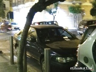 La Polizia locale di Trani non si ferma: verbali per sosta su strisce e scivoli