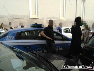 Scippo nella chiesa della Madonna del Pozzo di Trani, un giovane che chiedeva l'elemosina ferma il malfattore